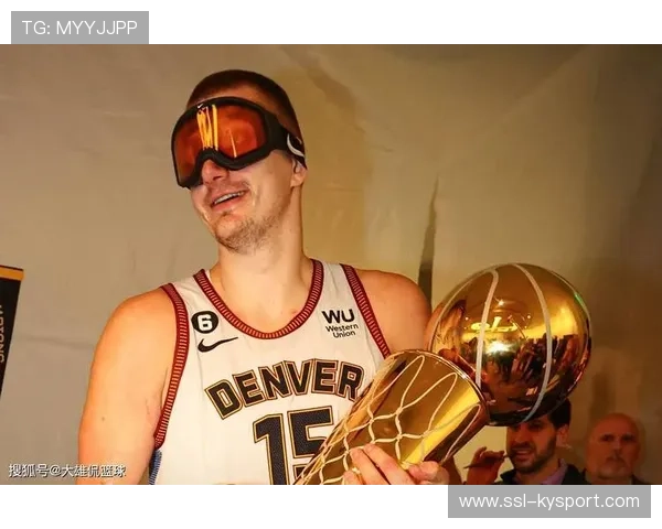 约基奇赛马场夺冠，社交媒体分享马术运动热情