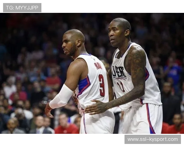 托万双响助朗斯登顶，老将领袖经验激活年轻球员