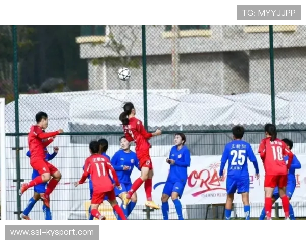 安州中学女垒在落后情况下靠防守反击翻盘展现不服输劲头 安州中学女垒在落后情况下靠防守反击翻盘展现不服输劲头